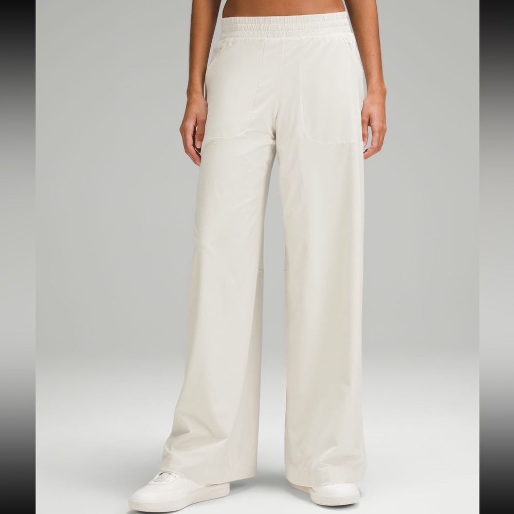 Swift Mid-Rise Wide-Leg Pant - New without tags!